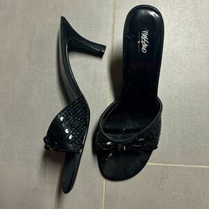 Kitten Heel | Black Heel
